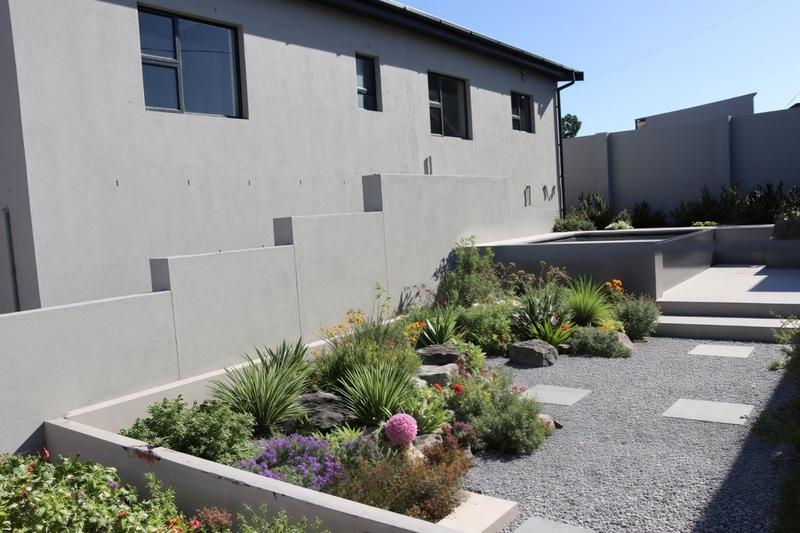 4 Bedroom Property for Sale in Pearly Beach Western Cape
